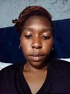 sexysmalldaily04 online show from November 2, 2025, 1:27 pm