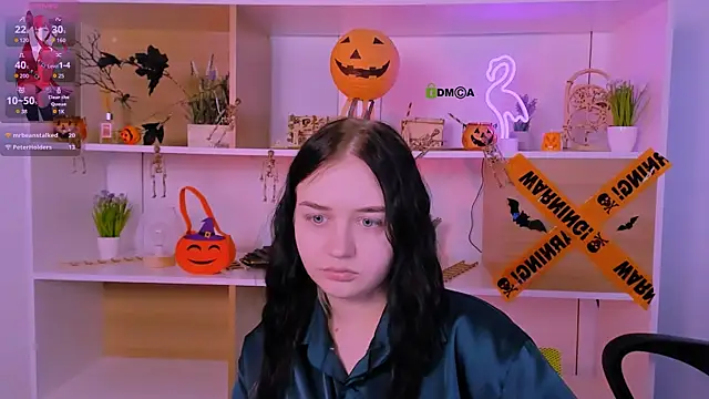 miki ti online show from October 31, 2025, 12:13 pm