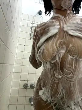 Snapshot of calabaza6799 chatting on December 1, 2025, 12:33 am calabaza6799 online show from December 1, 2025, 12:33 am