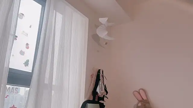 lsevenlll online show from December 22, 2025, 9:09 am