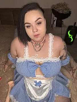 Snapshot of Milfame chatting on October 28, 2025, 5:01 pm Milfame online show from October 28, 2025, 5:01 pm