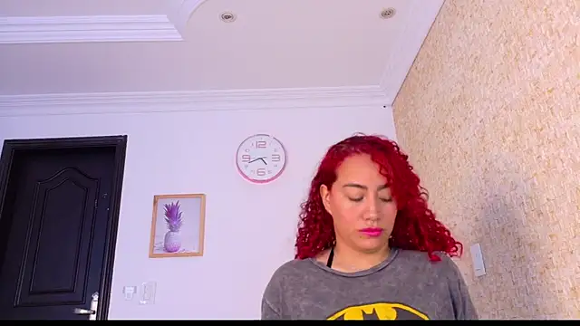 aliicesstong online show from October 16, 2025, 12:57 pm