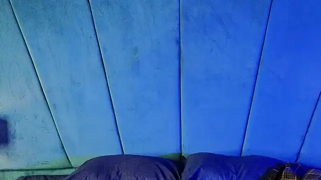 Aaron Eze online show from November 18, 2025, 9:29 pm