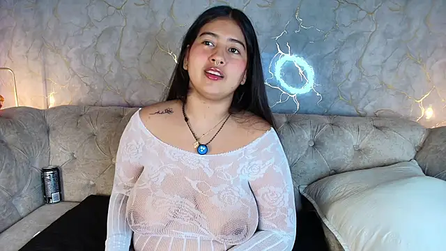 lilithst  online show from November 12, 2025, 9:40 pm