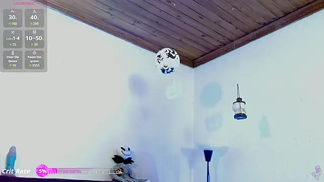 Snapshot of AliciaRousse chatting on October 24, 2025, 11:53 am AliciaRousse online show from October 24, 2025, 11:53 am