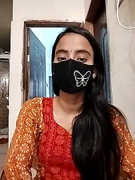 Ratri-Biswas online show from December 3, 2025, 8:03 am