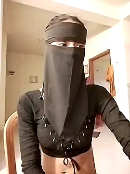 Ratri-Biswas online show from November 19, 2025, 5:07 am