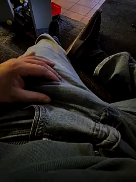 michindm online show from October 30, 2025, 3:31 pm