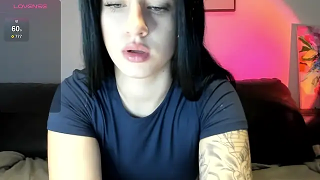 LexiSinnn online show from November 22, 2025, 10:36 am