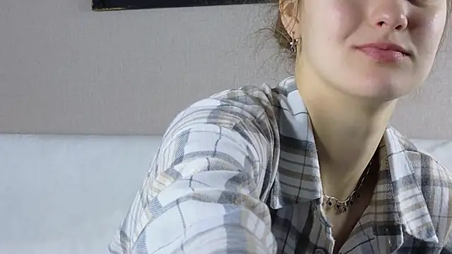 FoxFever online show from November 7, 2025, 6:40 am