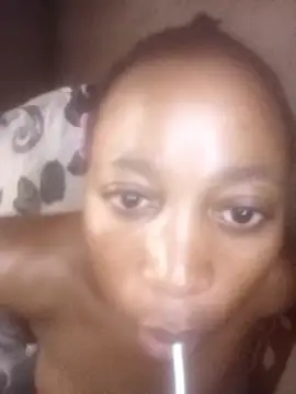 Bretbooty23 online show from January 15, 2026, 11:46 am