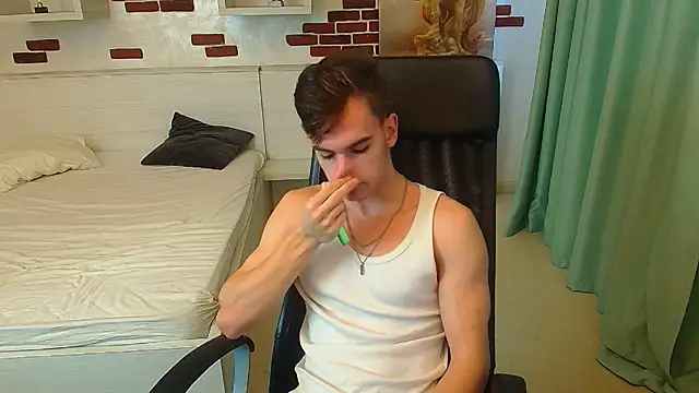 BradyFlint online show from October 29, 2025, 6:23 am