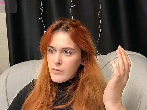 Snapshot of Veksal1a chatting on November 9, 2025, 3:05 pm Veksal1a online show from November 9, 2025, 3:05 pm