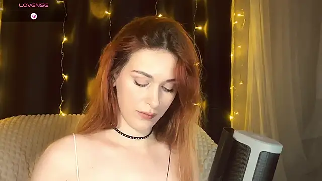 Snapshot of Veksal1a chatting on November 29, 2025, 5:35 pm Veksal1a online show from November 29, 2025, 5:35 pm