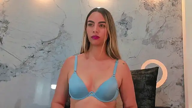 Snapshot of Karina_chastillo chatting on May 5, 2026, 11:46 am Karina chastillo online show from May 5, 2026, 11:46 am