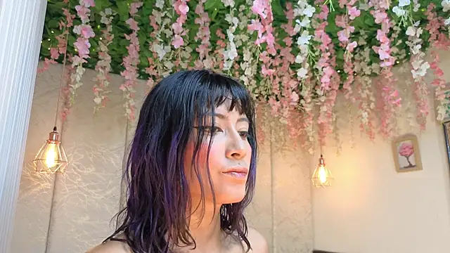 Snapshot of Rynka_ chatting on June 5, 2026, 9:09 pm Rynka online show from June 5, 2026, 9:09 pm
