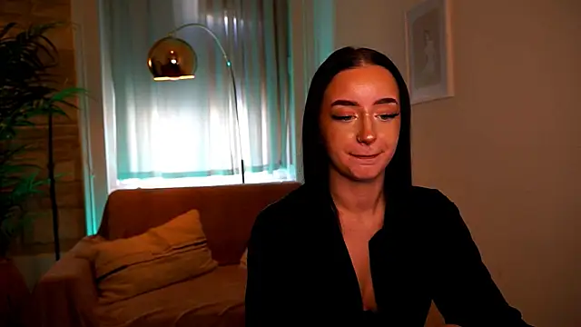  blackpearlll online show from May 9, 2026, 4:10 pm