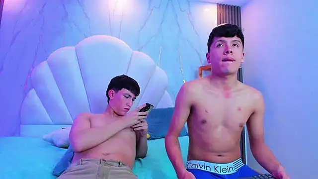 hoot booys  online show from March 3, 2026, 9:16 am