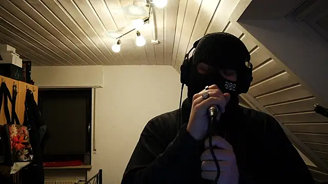 Symph0ny 0f Gh0sts online show from February 7, 2026, 6:16 pm