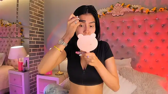 Snapshot of TanyaBello chatting on June 17, 2026, 4:34 am TanyaBello online show from June 17, 2026, 4:34 am