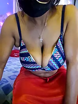 Snapshot of Desi_Maya69 chatting on February 25, 2026, 6:13 am Desi Maya69 online show from February 25, 2026, 6:13 am