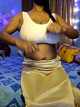 Snapshot of Desi_Maya69 chatting on February 20, 2026, 6:43 pm Desi Maya69 online show from February 20, 2026, 6:43 pm