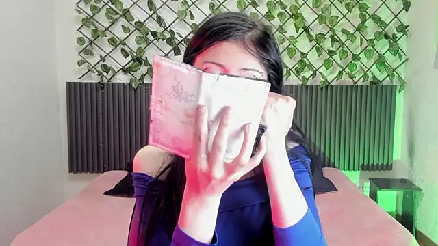 Dark Niight  online show from March 14, 2026, 12:44 pm