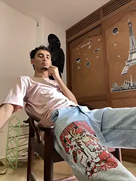 Snapshot of gsusss_feet chatting on November 8, 2025, 6:44 pm gsusss feet online show from November 8, 2025, 6:44 pm