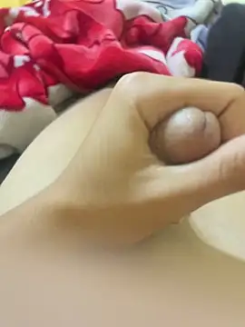 yoryy07 online show from November 15, 2025, 10:47 pm