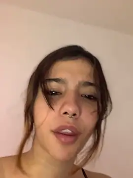 MiaaCute- online show from April 23, 2026, 10:00 pm