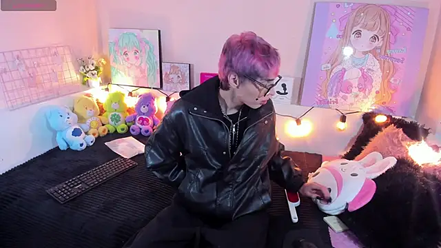 Strawberry Kitty  online show from November 29, 2025, 4:01 am