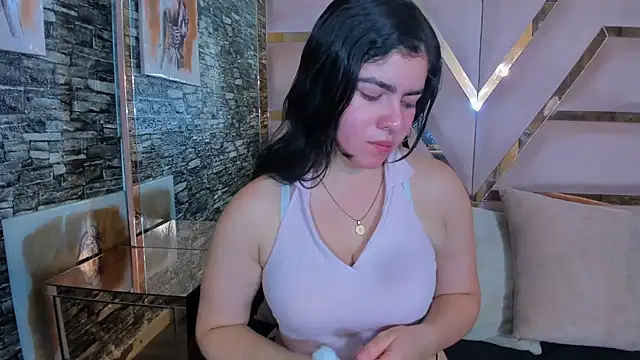 Snapshot of talialadyx chatting on December 16, 2025, 6:01 pm talialadyx online show from December 16, 2025, 6:01 pm