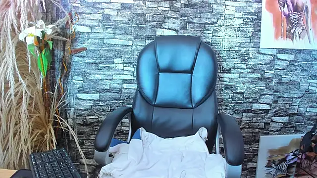 Snapshot of talialadyx chatting on December 3, 2025, 3:00 pm talialadyx online show from December 3, 2025, 3:00 pm