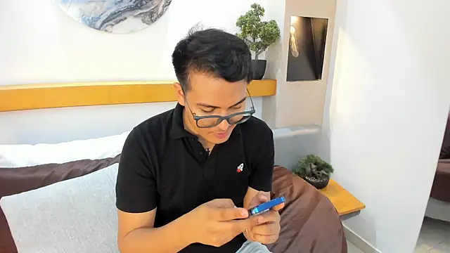 JohnBelRose online show from November 22, 2025, 8:08 pm