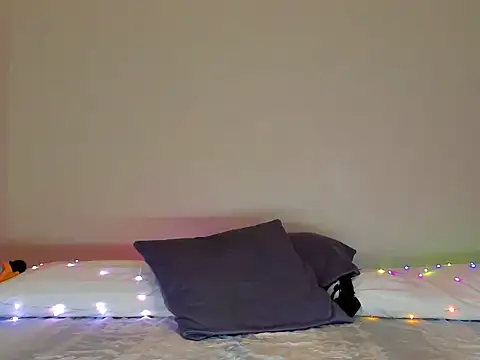 Sexy KimberlyXx online show from April 16, 2026, 3:46 pm