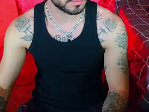 Snapshot of Lucca_Silva chatting on October 17, 2025, 3:54 am Lucca Silva online show from October 17, 2025, 3:54 am