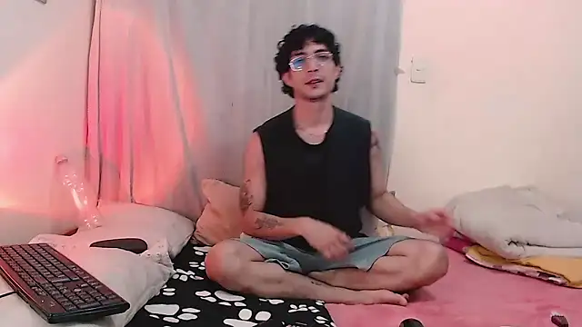 Gaia 16 online show from February 7, 2026, 7:33 pm