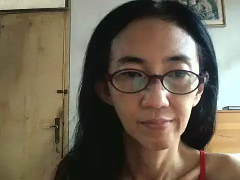 princessD077 online show from December 15, 2025, 7:03 am