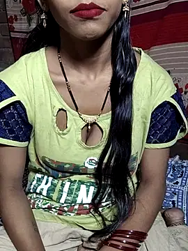 Itz Aisha   online show from November 10, 2025, 6:18 am