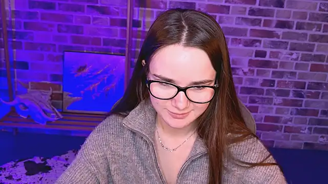 May Bloom online show from April 10, 2026, 2:13 pm