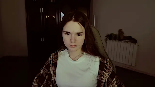 May Bloom online show from December 4, 2025, 9:19 am