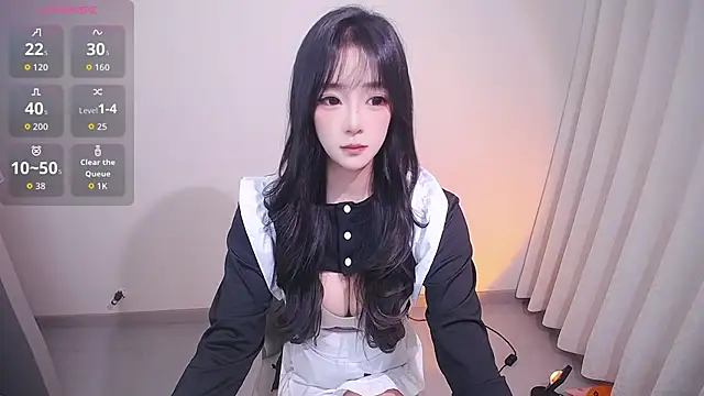 Kinadolly online show from May 25, 2026, 2:38 pm