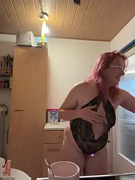 Onlymiasophie online show from November 23, 2025, 6:07 pm