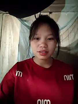 linh-miu99 online show from February 27, 2026, 1:44 pm