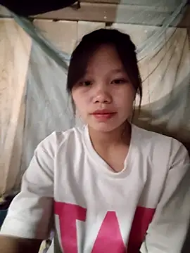 linh-miu99 online show from February 28, 2026, 1:49 am