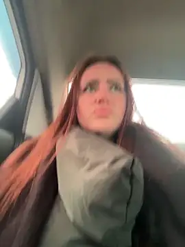 KiraSunshine online show from April 12, 2026, 5:54 am