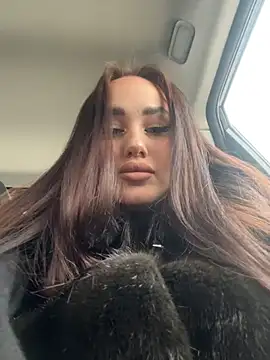 KiraSunshine online show from January 12, 2026, 4:19 am