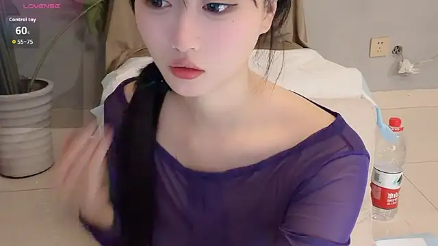 Snapshot of Xiaowen-wen chatting on April 6, 2026, 5:19 am Xiaowen-wen online show from April 6, 2026, 5:19 am