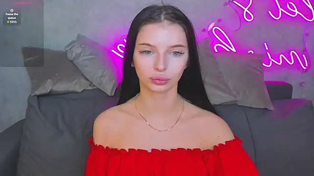 Eva Mayers online show from November 13, 2025, 1:20 am