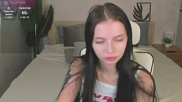 Eva Mayers online show from November 28, 2025, 11:05 pm